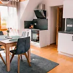 Alte Schneiderei Apartment Heideck